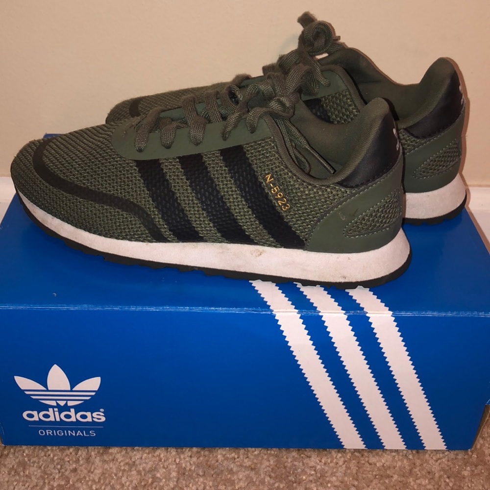 Adidas n-9523